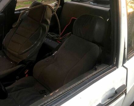 Белый ВАЗ 21099, объемом двигателя 1.5 л и пробегом 91 тыс. км за 550 $, фото 4 на Automoto.ua