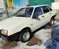 Белый ВАЗ 21099, объемом двигателя 1.5 л и пробегом 13 тыс. км за 1200 $, фото 2 на Automoto.ua