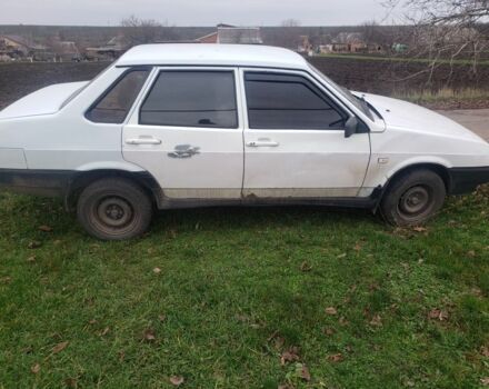 Белый ВАЗ 21099, объемом двигателя 0 л и пробегом 20 тыс. км за 1018 $, фото 3 на Automoto.ua