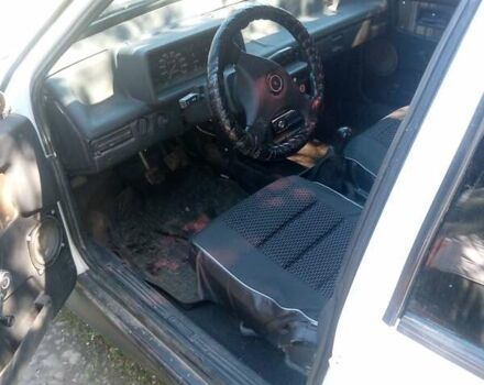 Белый ВАЗ 21099, объемом двигателя 1.3 л и пробегом 595 тыс. км за 1250 $, фото 5 на Automoto.ua