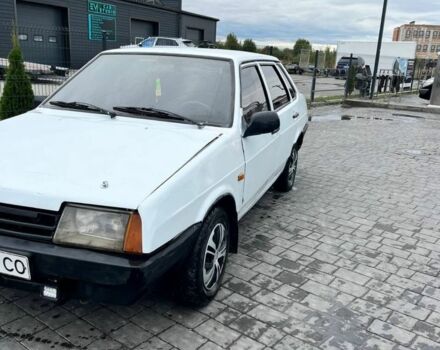 Белый ВАЗ 21099, объемом двигателя 1.5 л и пробегом 245 тыс. км за 300 $, фото 2 на Automoto.ua