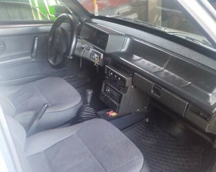 Белый ВАЗ 21099, объемом двигателя 1.6 л и пробегом 140 тыс. км за 1400 $, фото 3 на Automoto.ua