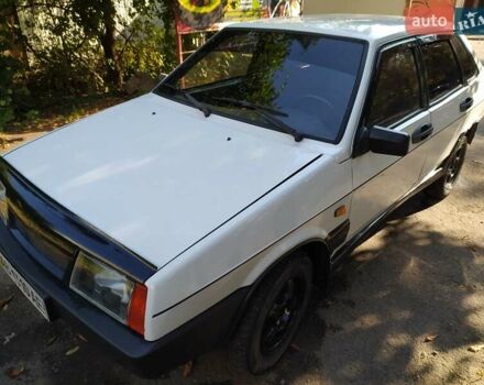 Білий ВАЗ 21099, об'ємом двигуна 1.5 л та пробігом 140 тис. км за 1800 $, фото 2 на Automoto.ua