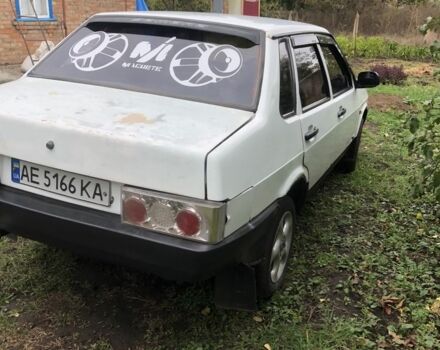 Белый ВАЗ 21099, объемом двигателя 1.5 л и пробегом 350 тыс. км за 850 $, фото 1 на Automoto.ua