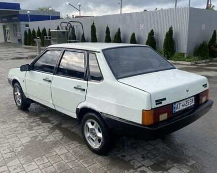 Білий ВАЗ 21099, об'ємом двигуна 1.3 л та пробігом 1 тис. км за 1000 $, фото 4 на Automoto.ua