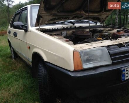 Белый ВАЗ 21099, объемом двигателя 1.5 л и пробегом 80 тыс. км за 555 $, фото 7 на Automoto.ua