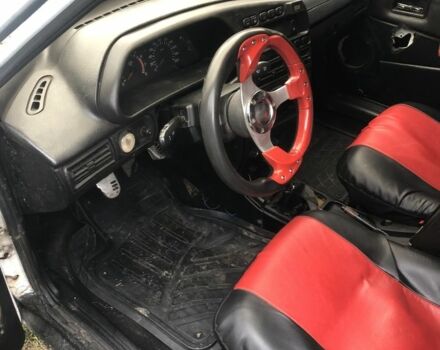 Белый ВАЗ 21099, объемом двигателя 1.5 л и пробегом 350 тыс. км за 850 $, фото 3 на Automoto.ua