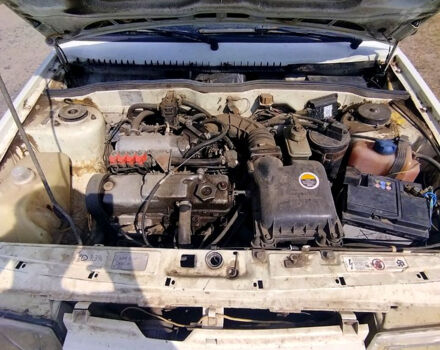 Белый ВАЗ 21099, объемом двигателя 1.5 л и пробегом 250 тыс. км за 900 $, фото 1 на Automoto.ua