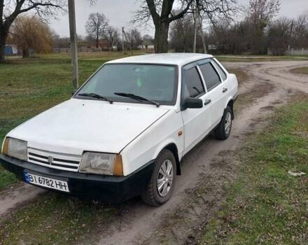 Белый ВАЗ 21099, объемом двигателя 1.5 л и пробегом 111 тыс. км за 1150 $, фото 6 на Automoto.ua