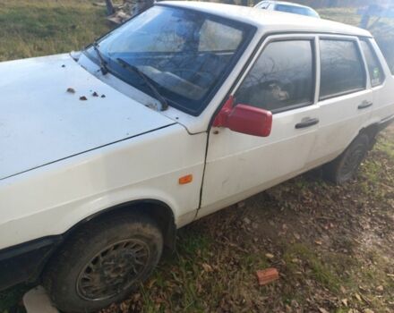 Белый ВАЗ 21099, объемом двигателя 0 л и пробегом 300 тыс. км за 500 $, фото 3 на Automoto.ua