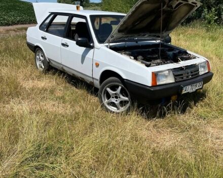 Белый ВАЗ 21099, объемом двигателя 1.5 л и пробегом 300 тыс. км за 850 $, фото 1 на Automoto.ua