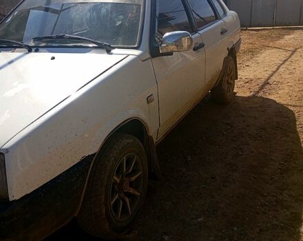 Белый ВАЗ 21099, объемом двигателя 1.5 л и пробегом 200 тыс. км за 1500 $, фото 3 на Automoto.ua