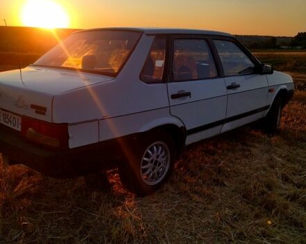 Белый ВАЗ 21099, объемом двигателя 1.5 л и пробегом 280 тыс. км за 900 $, фото 6 на Automoto.ua