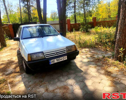 Белый ВАЗ 21099, объемом двигателя 1.5 л и пробегом 250 тыс. км за 900 $, фото 5 на Automoto.ua