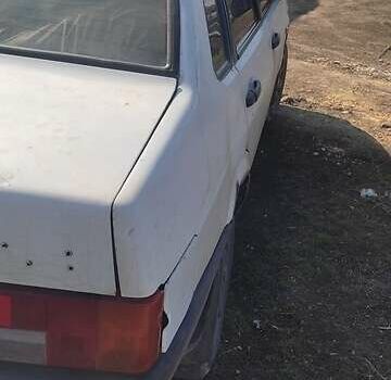 Білий ВАЗ 21099, об'ємом двигуна 1.5 л та пробігом 250 тис. км за 700 $, фото 4 на Automoto.ua