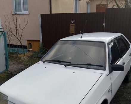 Білий ВАЗ 21099, об'ємом двигуна 1.5 л та пробігом 210 тис. км за 1100 $, фото 3 на Automoto.ua