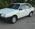 Белый ВАЗ 21099, объемом двигателя 1.5 л и пробегом 200 тыс. км за 1350 $, фото 1 на Automoto.ua