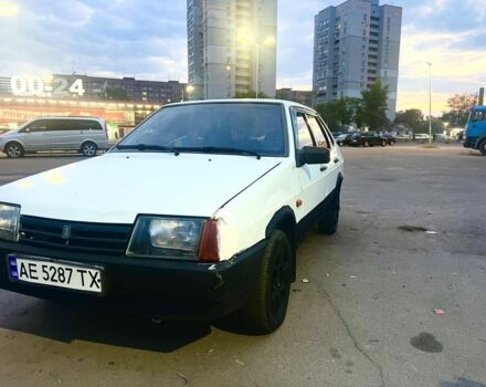 Белый ВАЗ 21099, объемом двигателя 1.5 л и пробегом 200 тыс. км за 1350 $, фото 1 на Automoto.ua