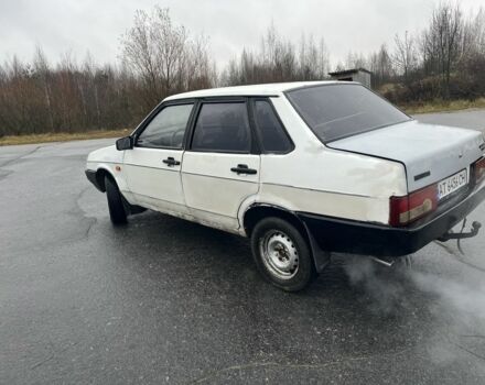 Белый ВАЗ 21099, объемом двигателя 1.5 л и пробегом 40 тыс. км за 904 $, фото 3 на Automoto.ua
