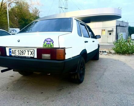 Белый ВАЗ 21099, объемом двигателя 1.5 л и пробегом 200 тыс. км за 1350 $, фото 6 на Automoto.ua