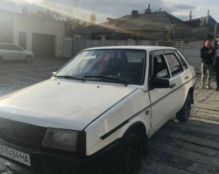 Белый ВАЗ 21099, объемом двигателя 1.5 л и пробегом 15 тыс. км за 725 $, фото 5 на Automoto.ua