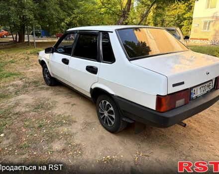 Белый ВАЗ 21099, объемом двигателя 1.5 л и пробегом 180 тыс. км за 1350 $, фото 1 на Automoto.ua
