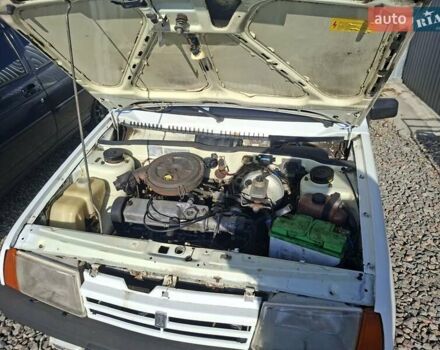 Білий ВАЗ 21099, об'ємом двигуна 1.5 л та пробігом 180 тис. км за 1200 $, фото 2 на Automoto.ua