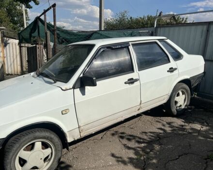 Білий ВАЗ 21099, об'ємом двигуна 1.5 л та пробігом 100 тис. км за 1209 $, фото 4 на Automoto.ua
