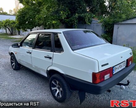 Белый ВАЗ 21099, объемом двигателя 1.5 л и пробегом 200 тыс. км за 1599 $, фото 3 на Automoto.ua