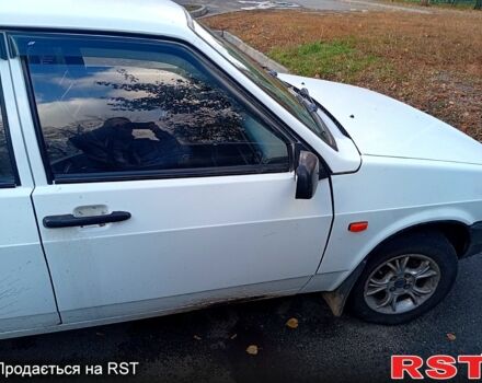 Белый ВАЗ 21099, объемом двигателя 1.5 л и пробегом 200 тыс. км за 1300 $, фото 6 на Automoto.ua