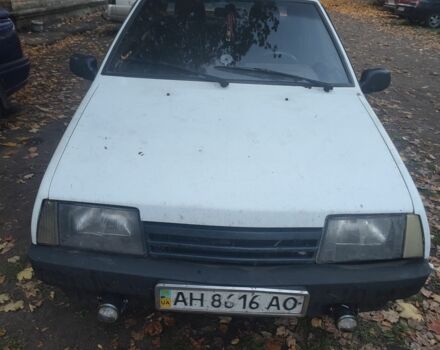 Белый ВАЗ 21099, объемом двигателя 1.5 л и пробегом 195 тыс. км за 1079 $, фото 3 на Automoto.ua