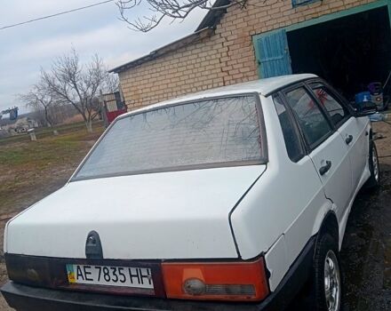 Белый ВАЗ 21099, объемом двигателя 1.5 л и пробегом 175 тыс. км за 1200 $, фото 4 на Automoto.ua