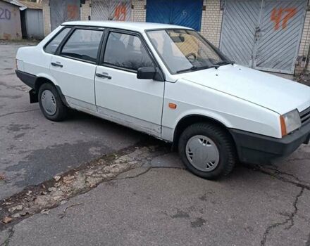Белый ВАЗ 21099, объемом двигателя 1.5 л и пробегом 136 тыс. км за 1200 $, фото 2 на Automoto.ua