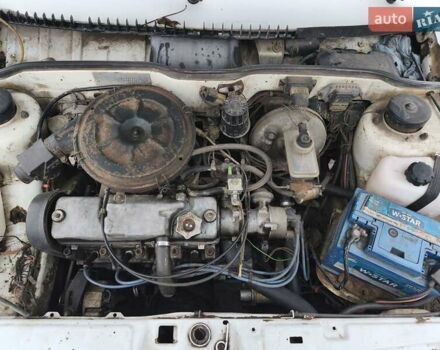 Белый ВАЗ 21099, объемом двигателя 1.5 л и пробегом 402 тыс. км за 1500 $, фото 11 на Automoto.ua