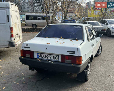 Белый ВАЗ 21099, объемом двигателя 1.5 л и пробегом 250 тыс. км за 1100 $, фото 4 на Automoto.ua