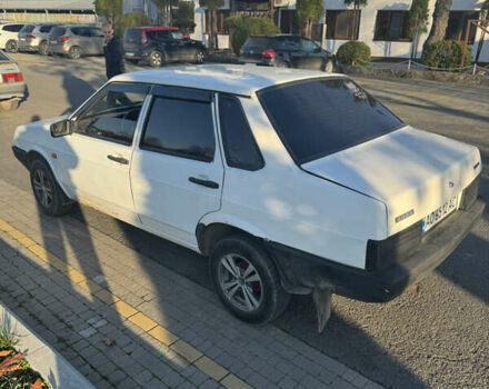 Белый ВАЗ 21099, объемом двигателя 1.5 л и пробегом 125 тыс. км за 1500 $, фото 4 на Automoto.ua