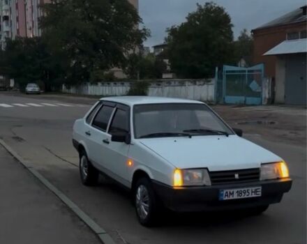 Белый ВАЗ 21099, объемом двигателя 1.5 л и пробегом 280 тыс. км за 856 $, фото 1 на Automoto.ua