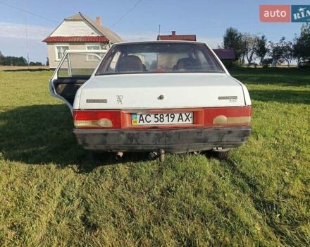 Білий ВАЗ 21099, об'ємом двигуна 1.5 л та пробігом 177 тис. км за 1550 $, фото 4 на Automoto.ua