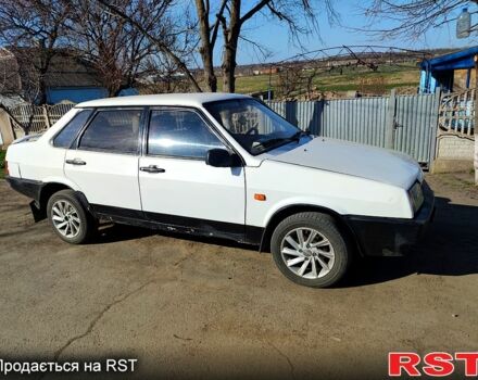 Белый ВАЗ 21099, объемом двигателя 1.5 л и пробегом 130 тыс. км за 1100 $, фото 7 на Automoto.ua