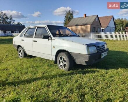 Білий ВАЗ 21099, об'ємом двигуна 1.5 л та пробігом 177 тис. км за 1550 $, фото 3 на Automoto.ua
