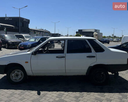 Белый ВАЗ 21099, объемом двигателя 1.5 л и пробегом 79 тыс. км за 1200 $, фото 3 на Automoto.ua