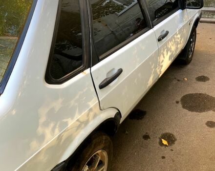 Белый ВАЗ 21099, объемом двигателя 1.5 л и пробегом 200 тыс. км за 2200 $, фото 3 на Automoto.ua