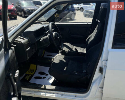 Белый ВАЗ 21099, объемом двигателя 1.5 л и пробегом 79 тыс. км за 1200 $, фото 11 на Automoto.ua