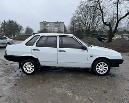 Білий ВАЗ 21099, об'ємом двигуна 1.6 л та пробігом 200 тис. км за 1450 $, фото 3 на Automoto.ua