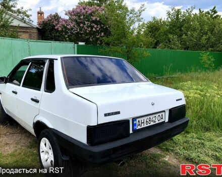 Белый ВАЗ 21099, объемом двигателя 1.6 л и пробегом 239 тыс. км за 1890 $, фото 6 на Automoto.ua