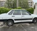 Белый ВАЗ 21099, объемом двигателя 1.5 л и пробегом 160 тыс. км за 1700 $, фото 2 на Automoto.ua