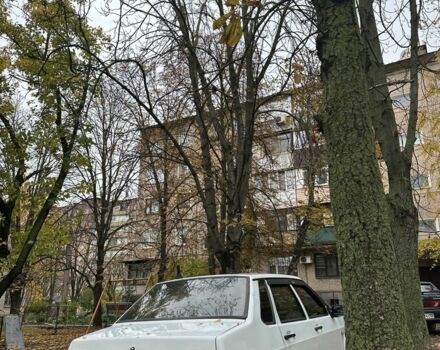 ВАЗ 21099 2008 у Кривому Розі на Automoto.ua Білий ВАЗ 21099, об'ємом двигуна 1.6 л та пробігом 53 тис. км за 1250 $, фото 6 на Automoto.ua