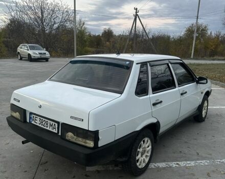 Белый ВАЗ 21099, объемом двигателя 1.5 л и пробегом 165 тыс. км за 2300 $, фото 3 на Automoto.ua