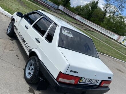 ВАЗ 21099 1985 в Межевой на Automoto.ua Белый ВАЗ 21099, объемом двигателя 1.5 л и пробегом 3 тыс. км за 1208 $, фото 1 на Automoto.ua