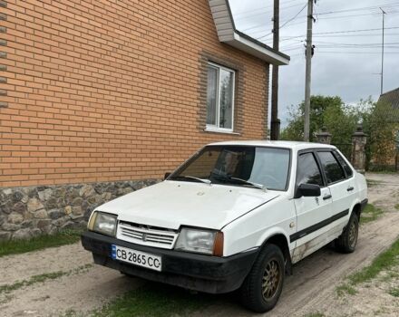 Белый ВАЗ 21099, объемом двигателя 1.5 л и пробегом 400 тыс. км за 550 $, фото 1 на Automoto.ua